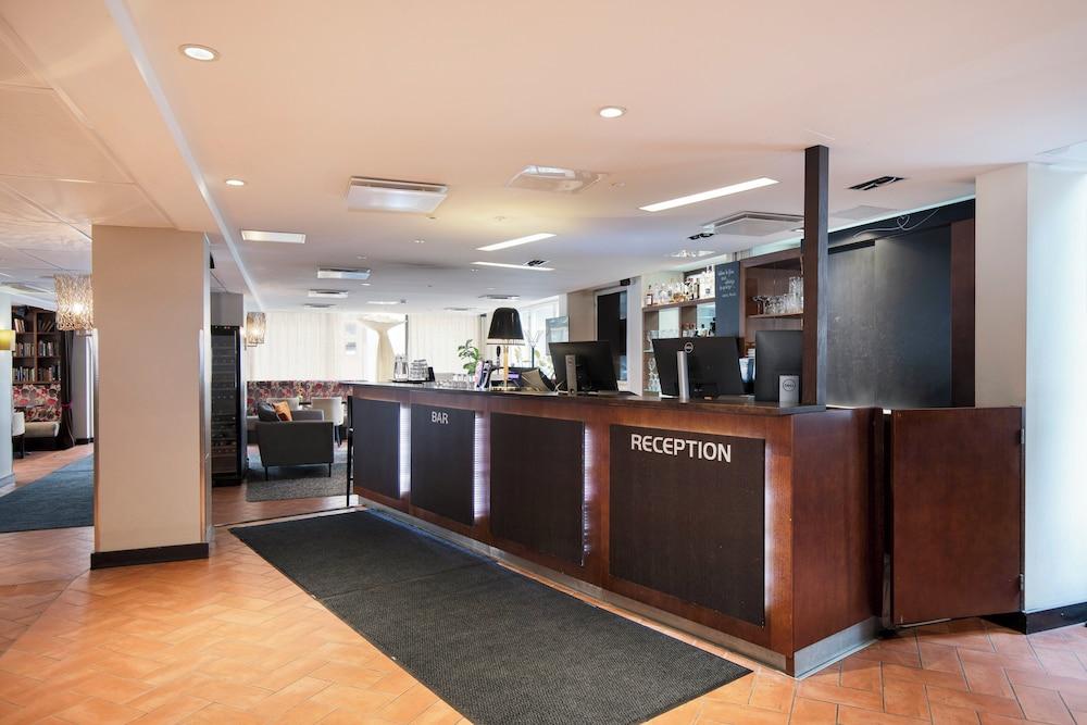 lobby
