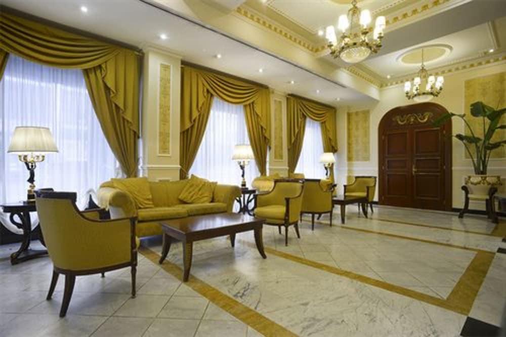 lobby
