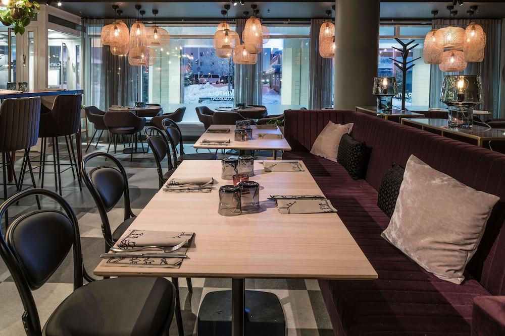 restaurant-cafeteria