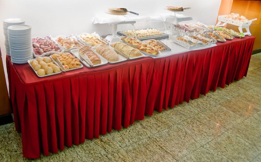 restaurant-cafeteria