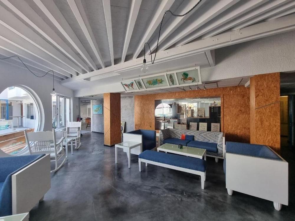 lobby
