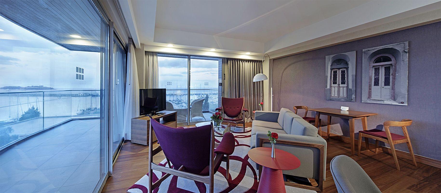 lounge