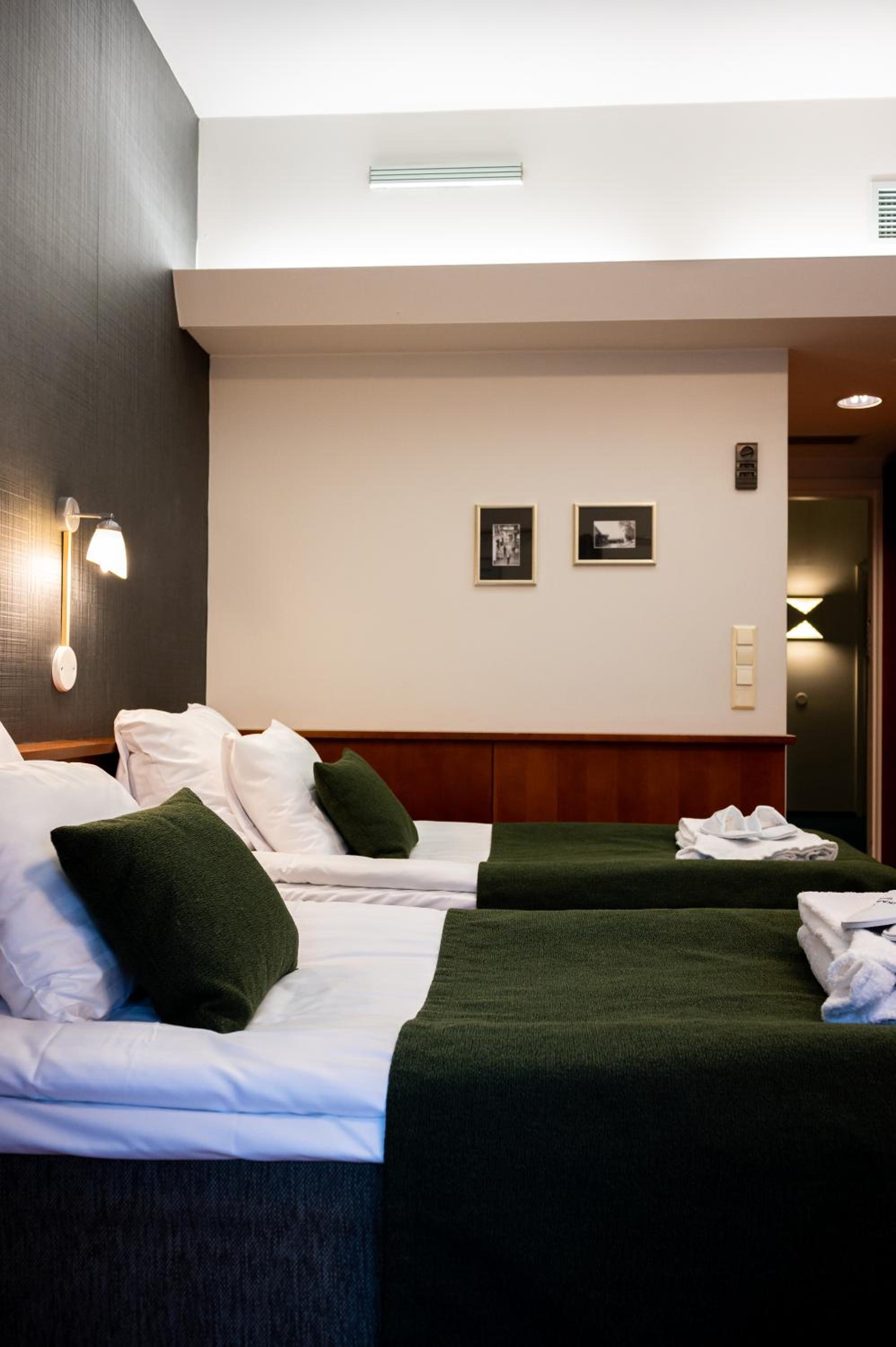 rooms