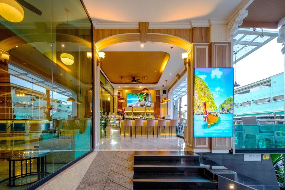 lobby
