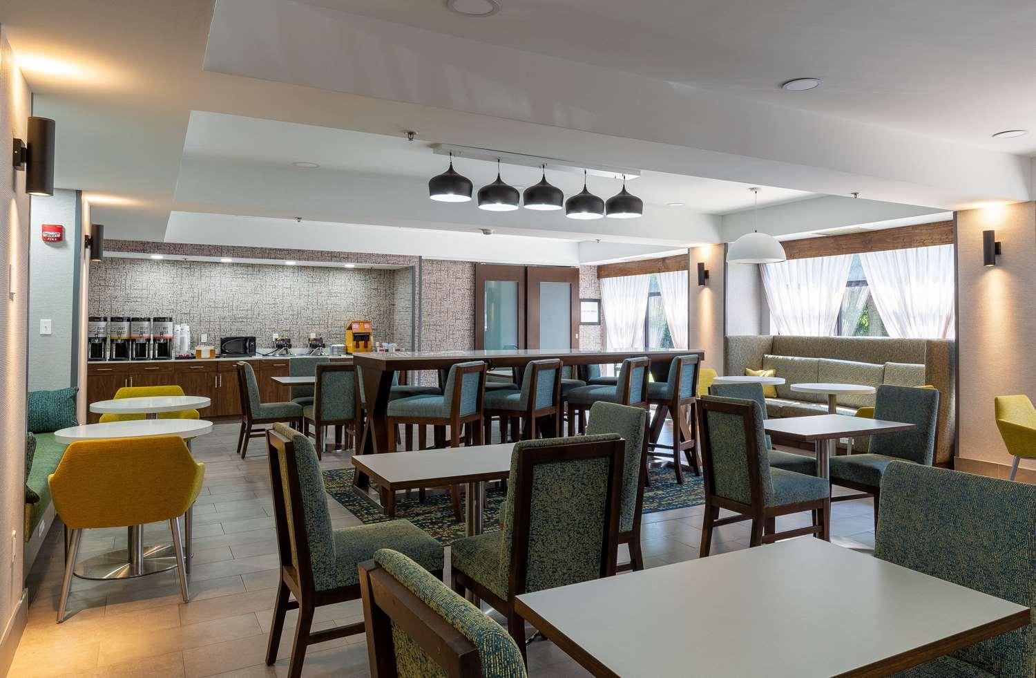 restaurant cafeteria