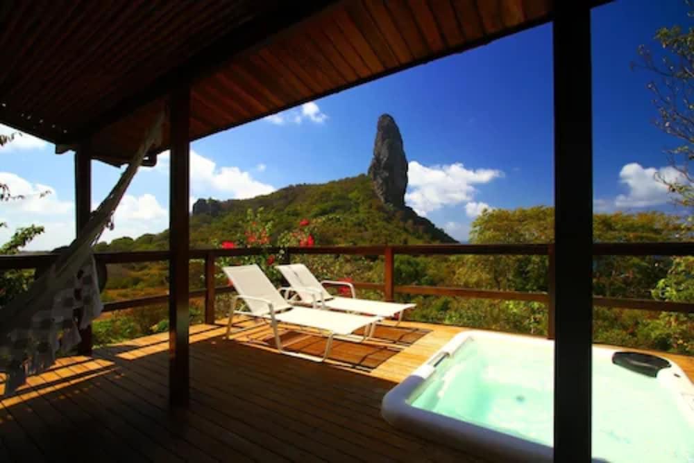 swimming pool spa