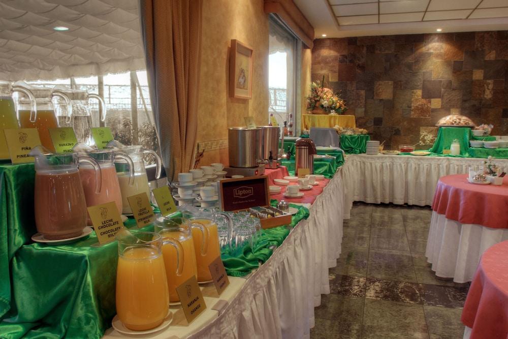 restaurant-cafeteria