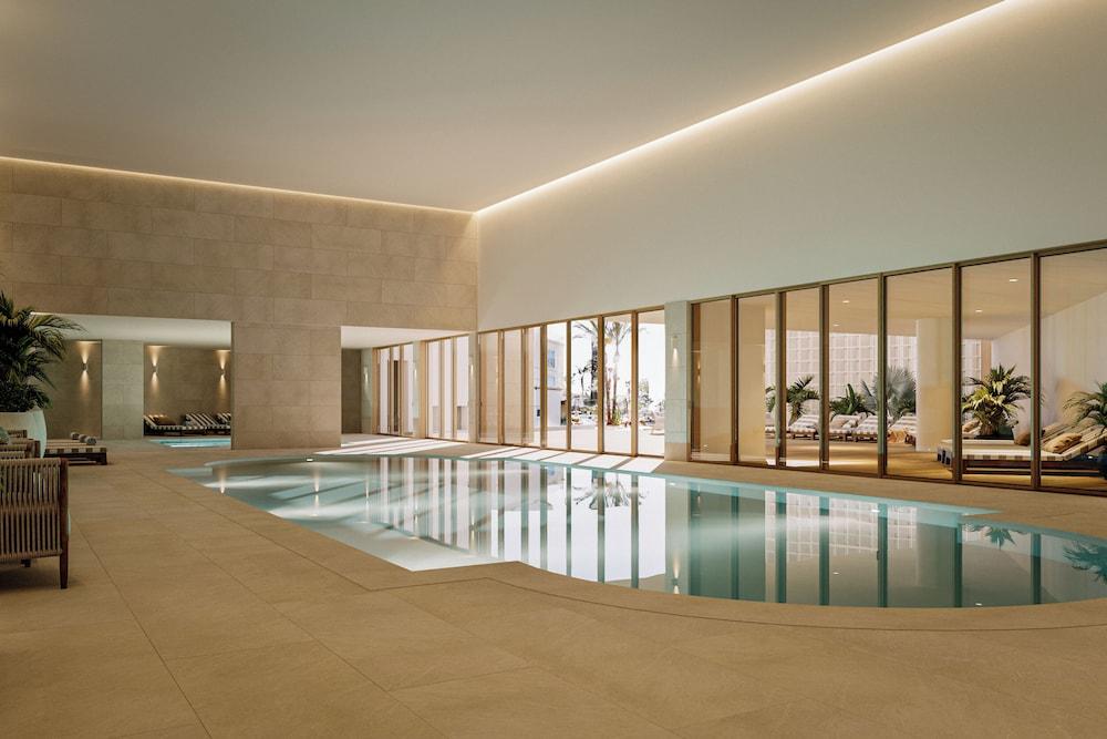 swimming pool spa