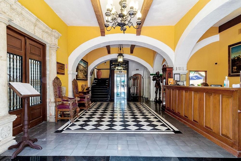 lobby
