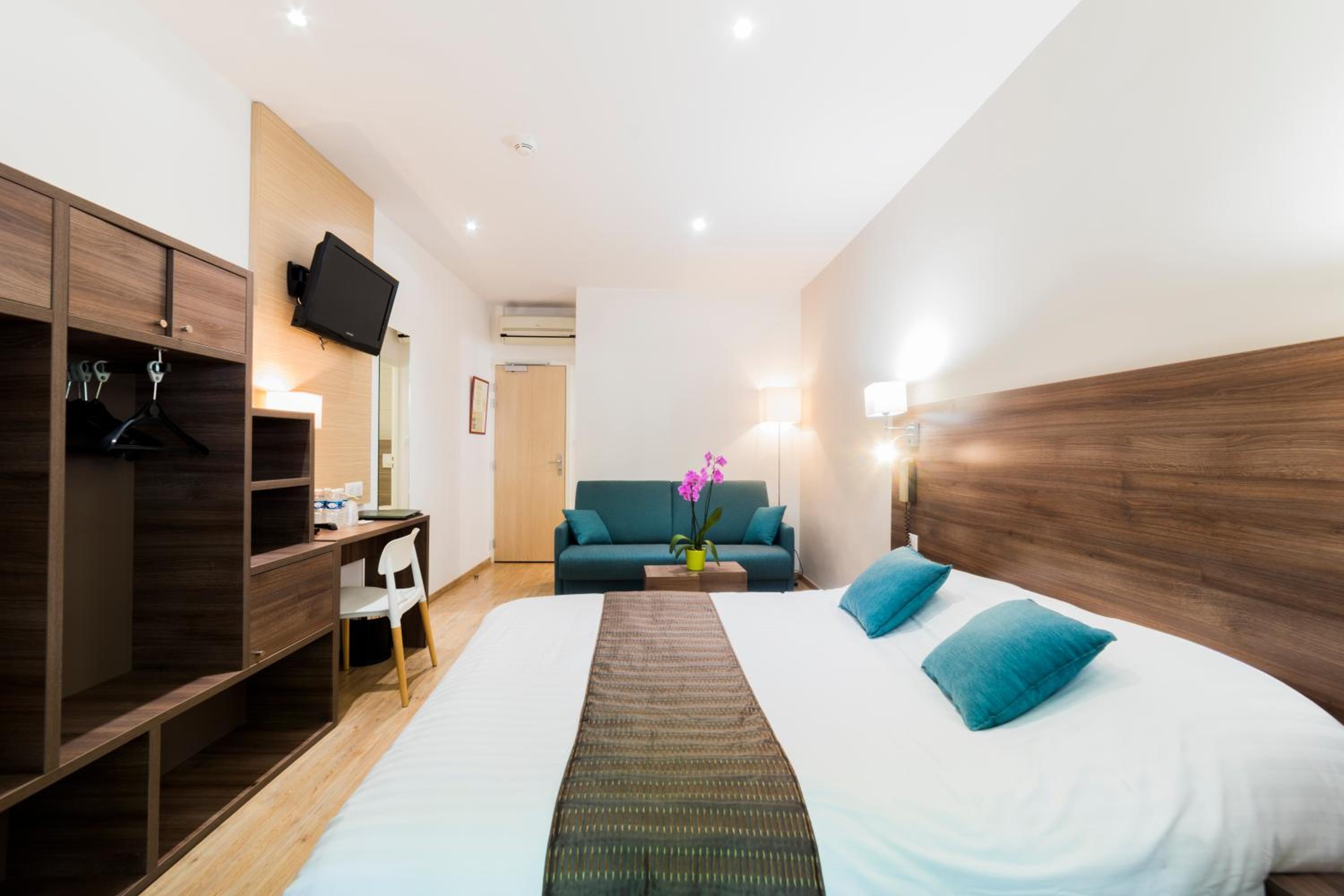 rooms