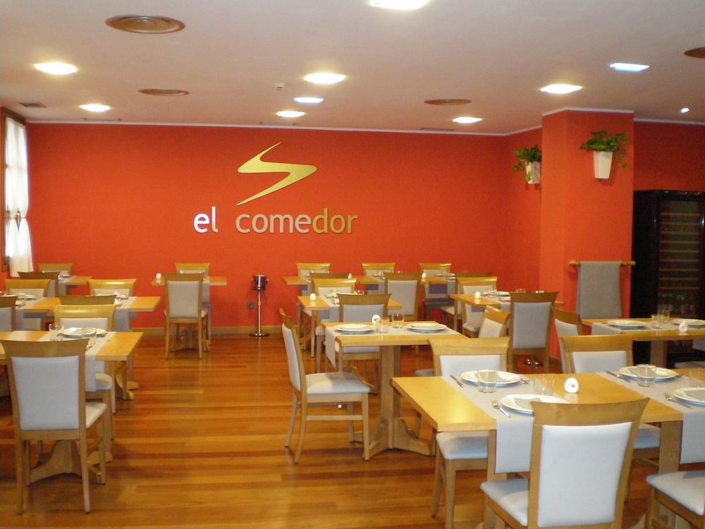 restaurant-cafeteria