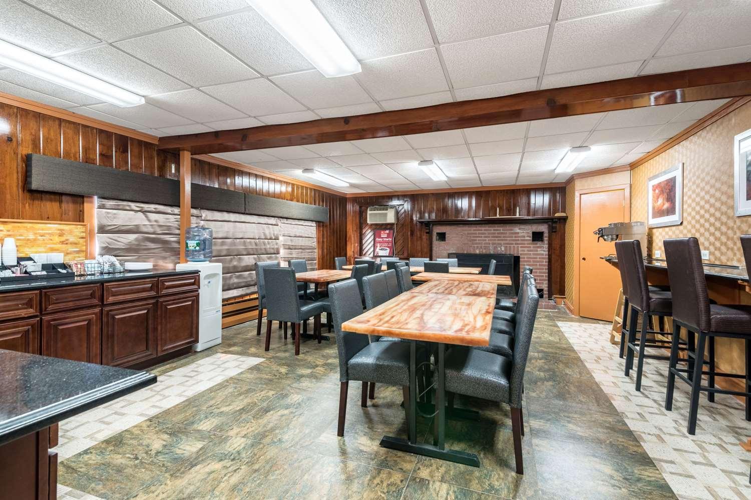 restaurant cafeteria