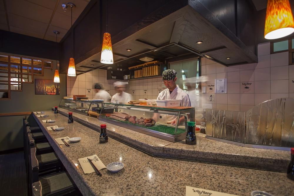 restaurant cafeteria