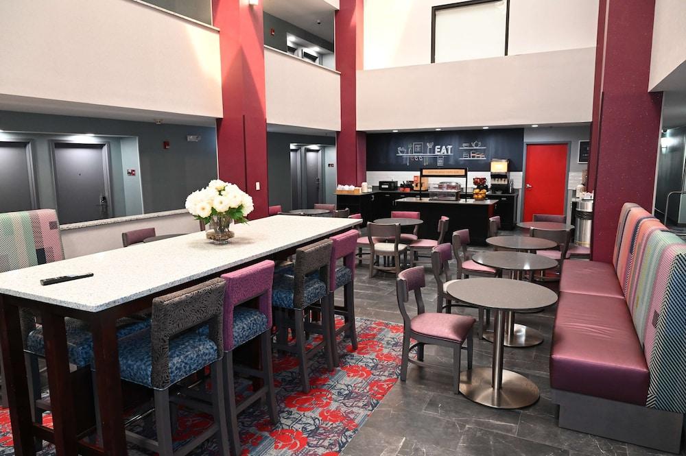 restaurant-cafeteria