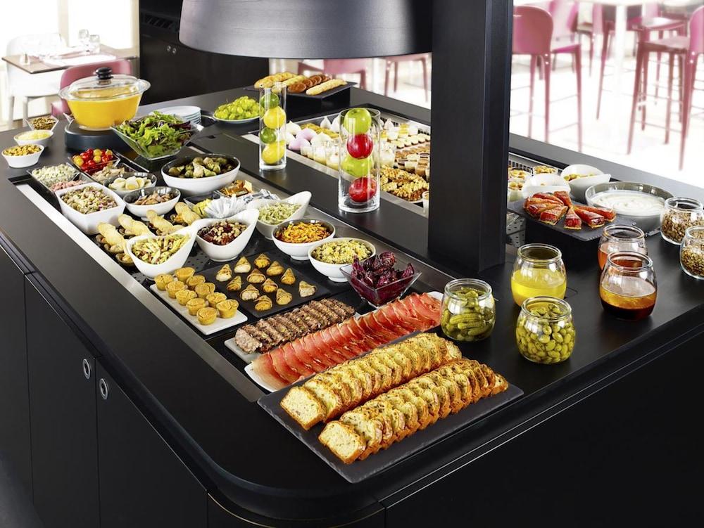 restaurant-cafeteria