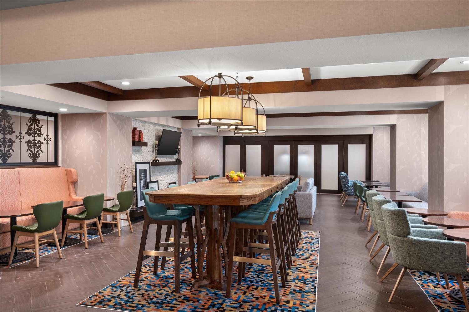 restaurant cafeteria
