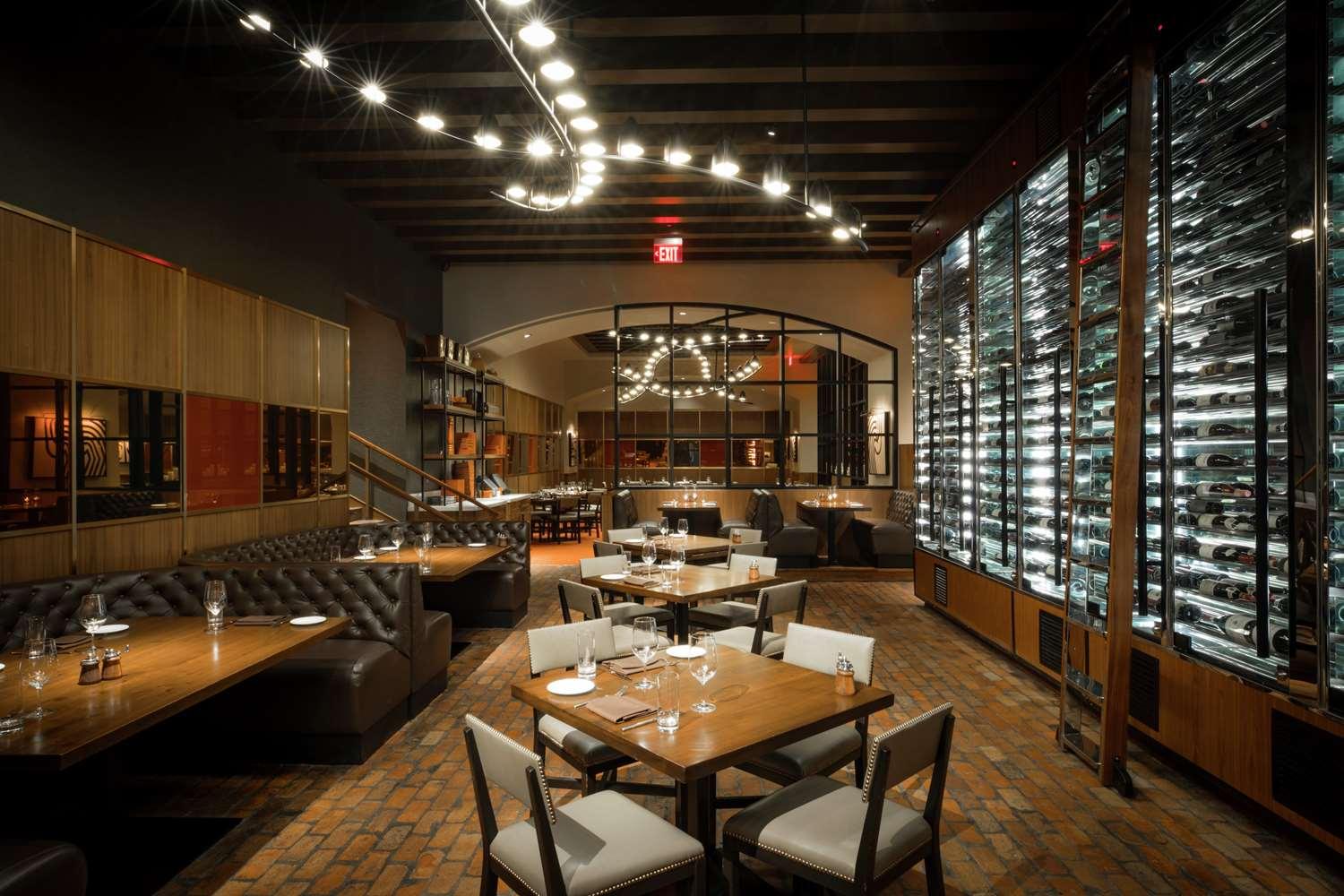 restaurant cafeteria