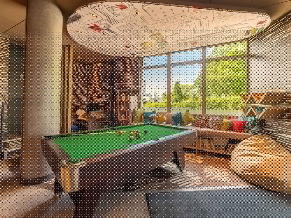 swimming pool spa