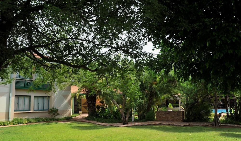 surroundings
