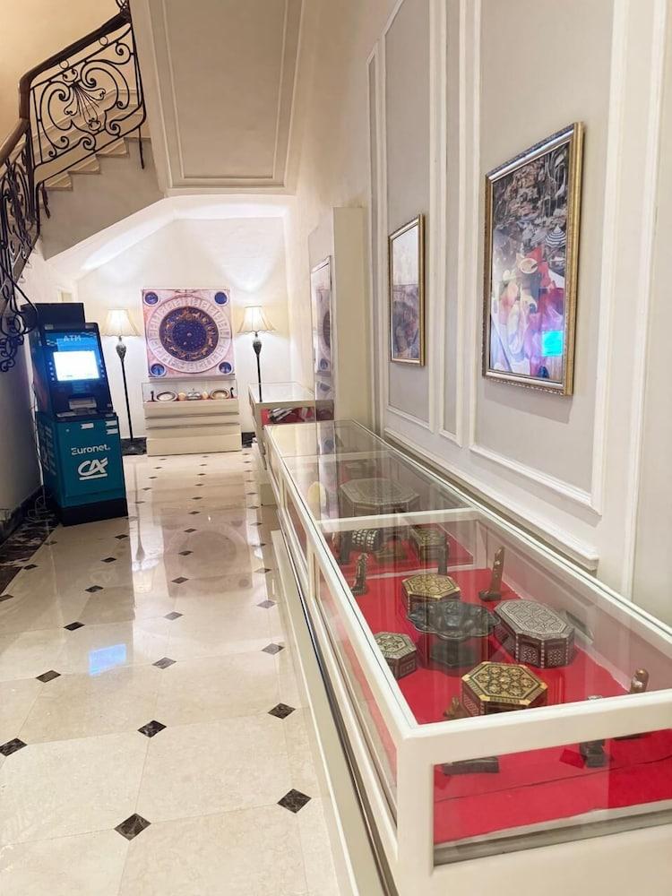 lobby