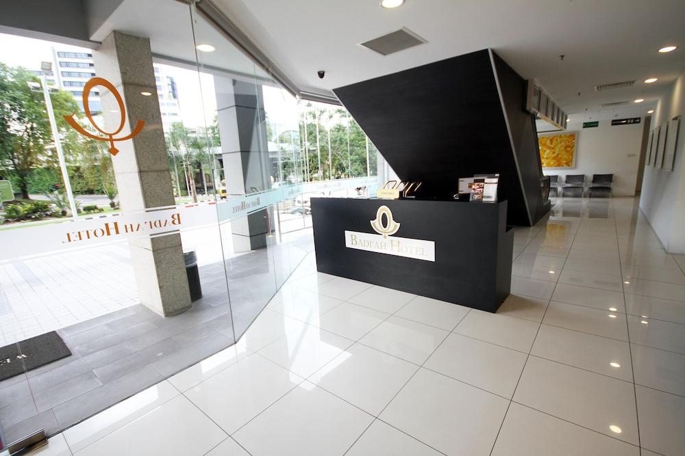 lobby