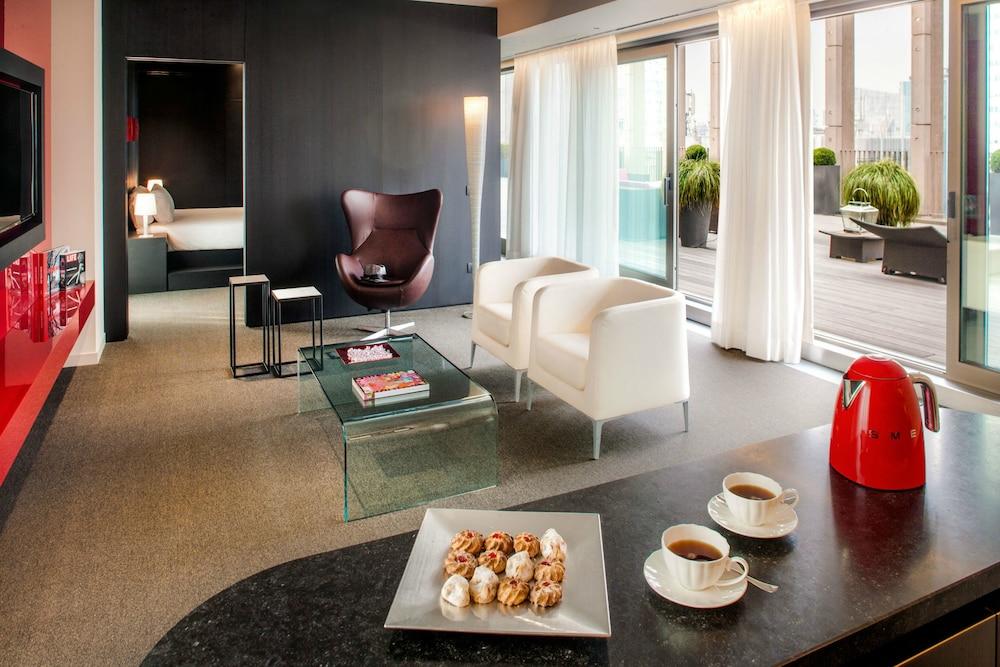 lounge