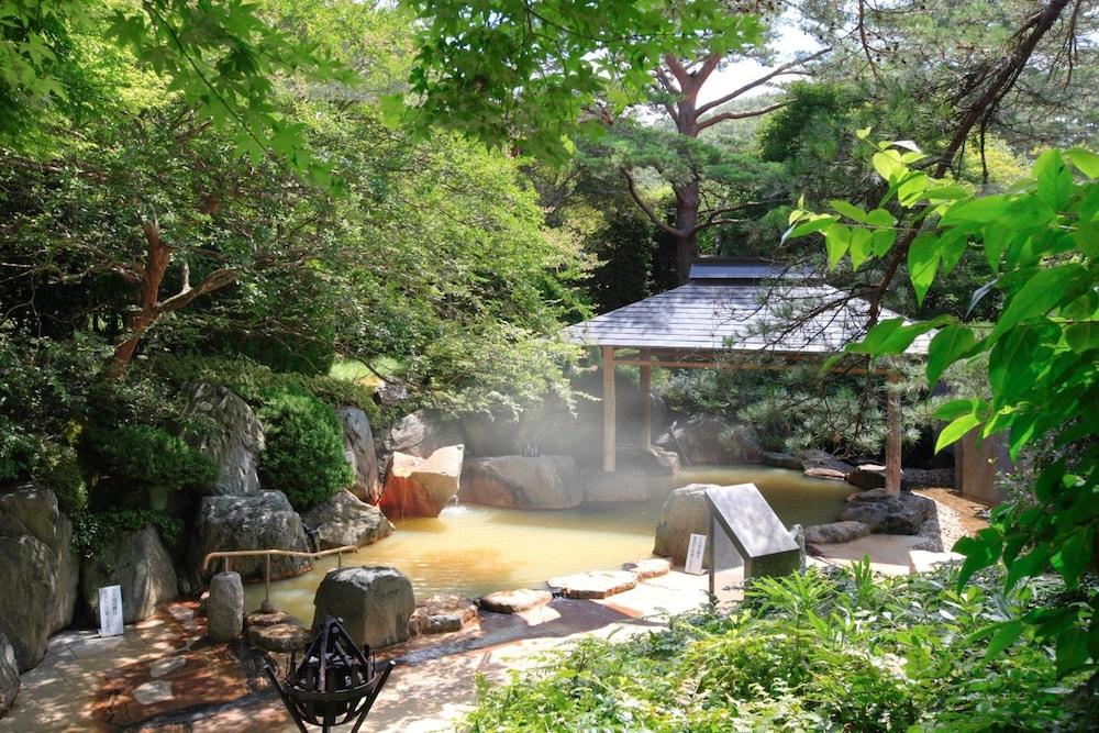 surroundings