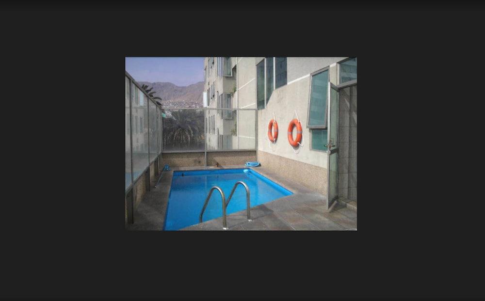 swimming pool spa