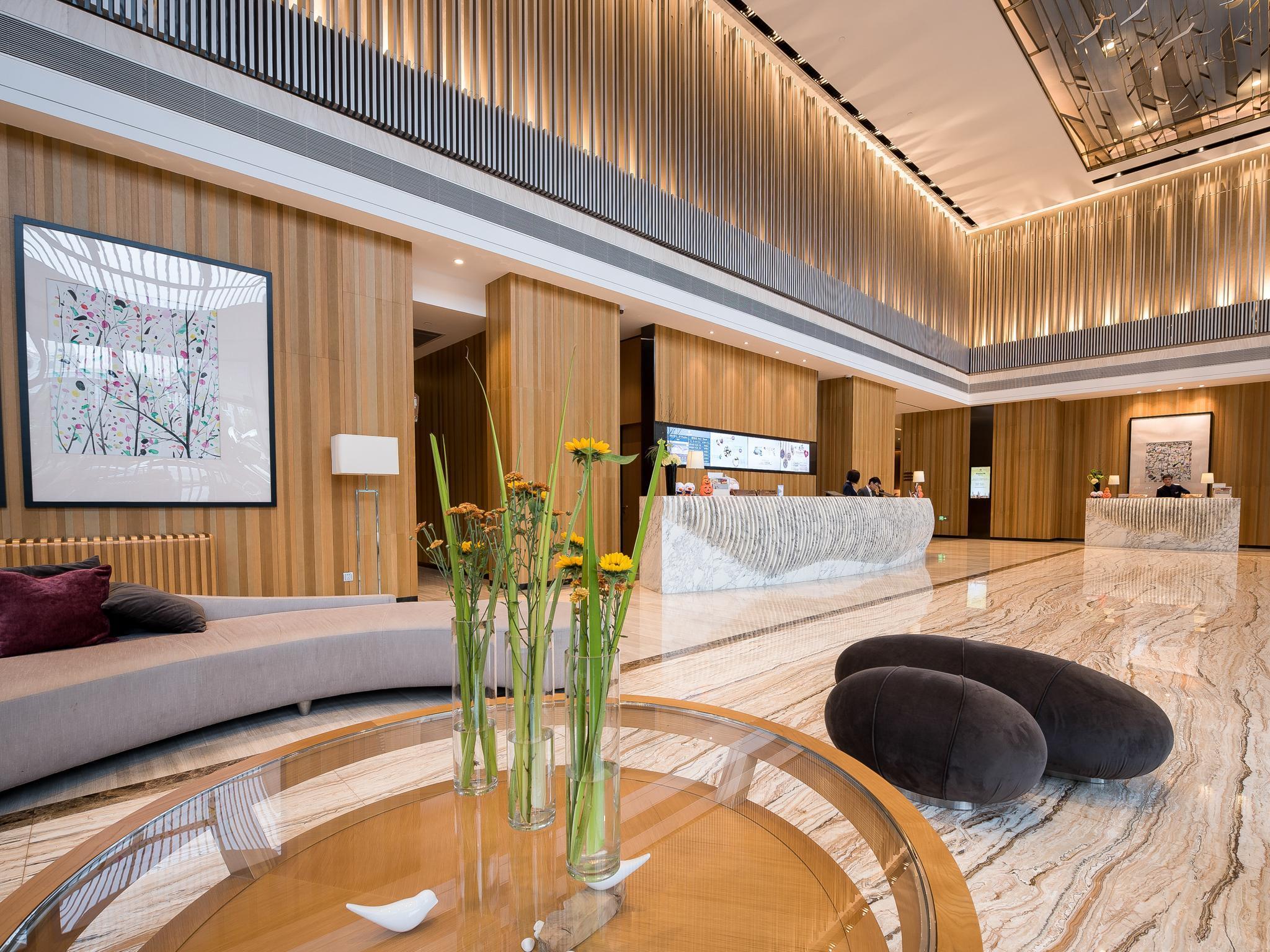 lobby