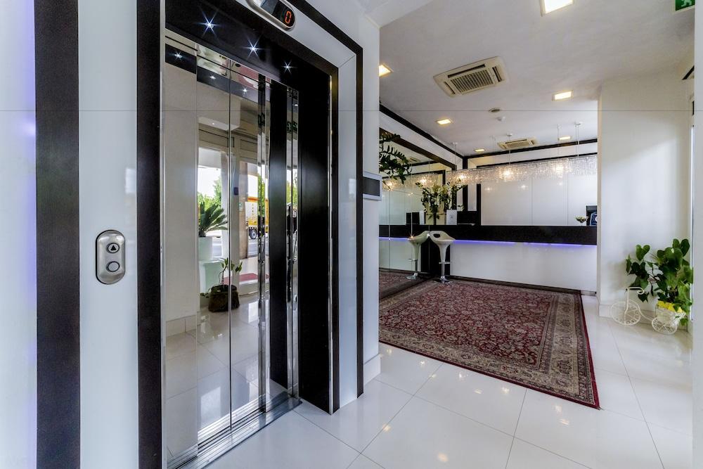lobby