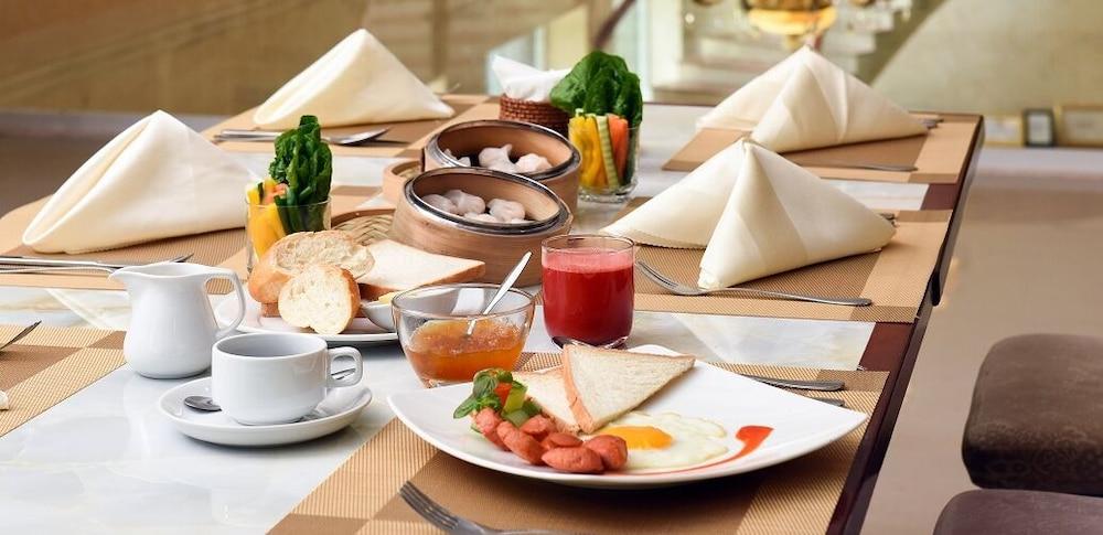 restaurant-cafeteria