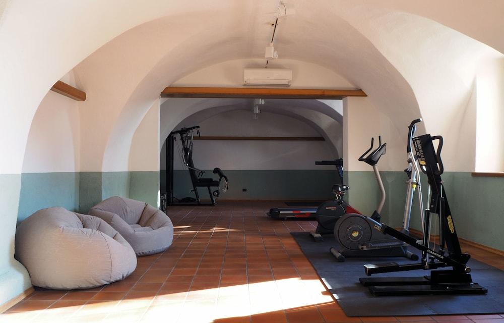 sport_facililities