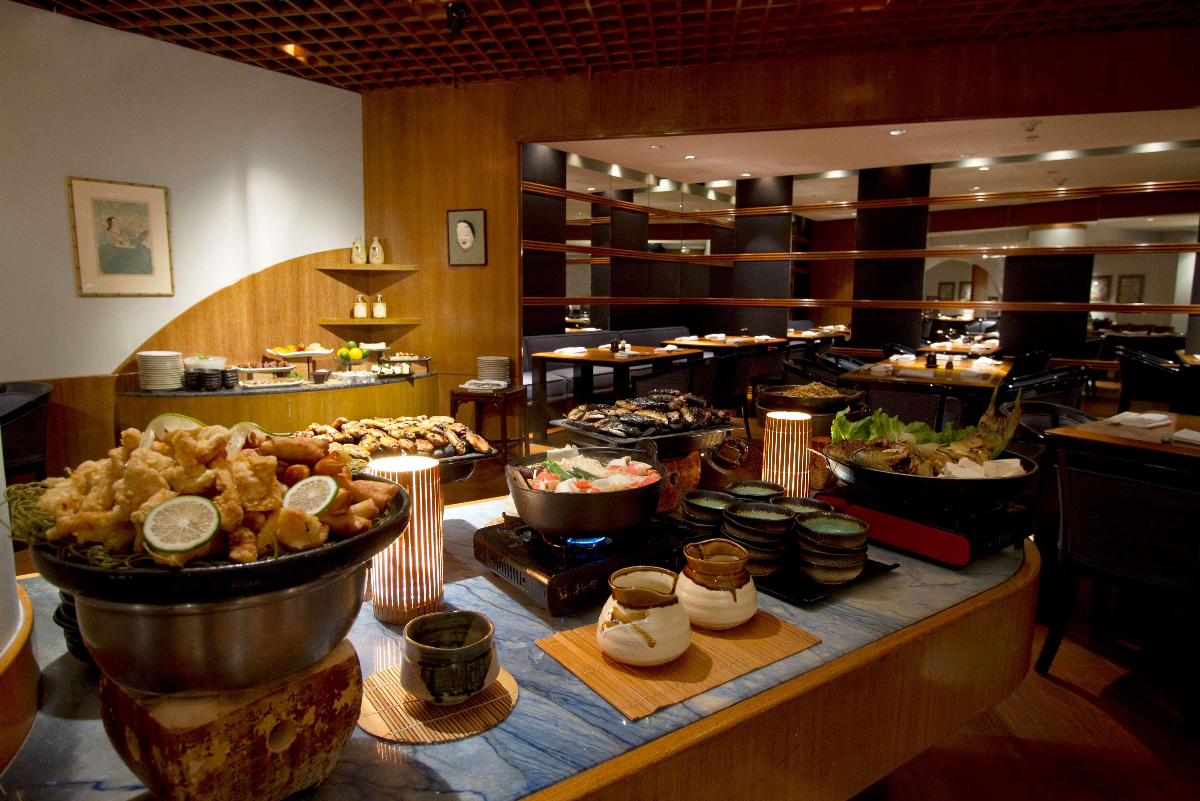 restaurant cafeteria