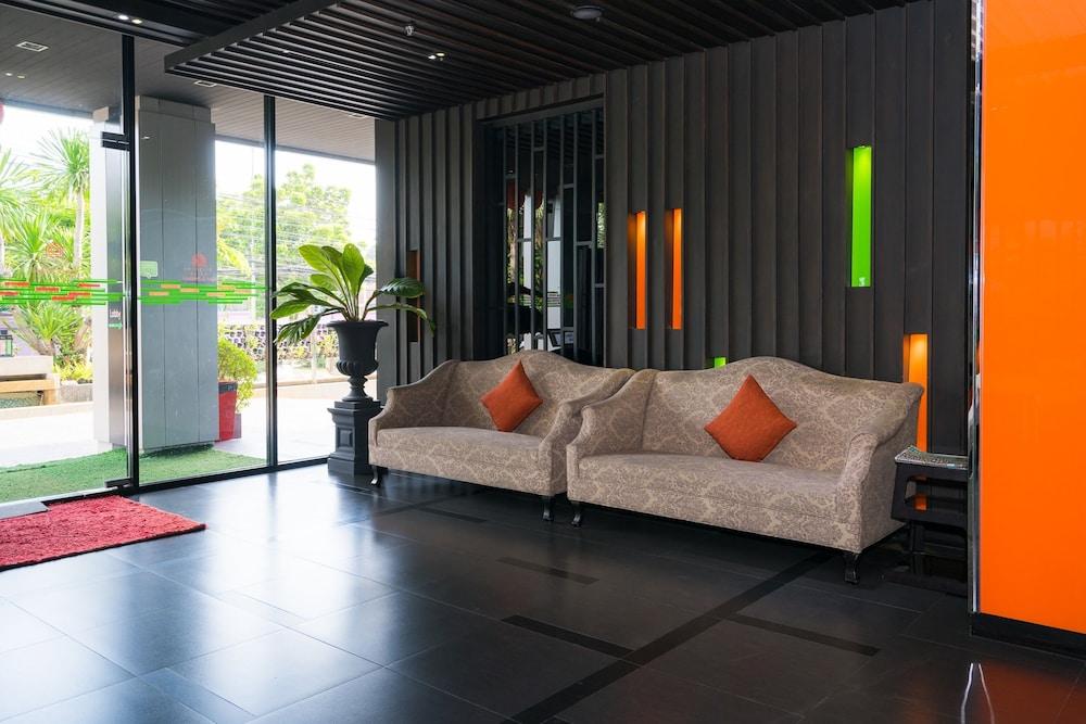 lounge