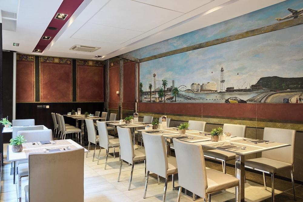 restaurant cafeteria