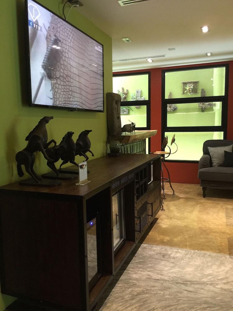 lobby