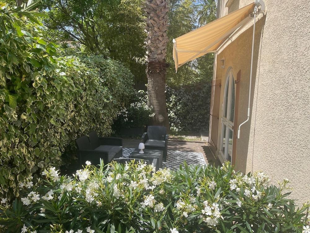 surroundings