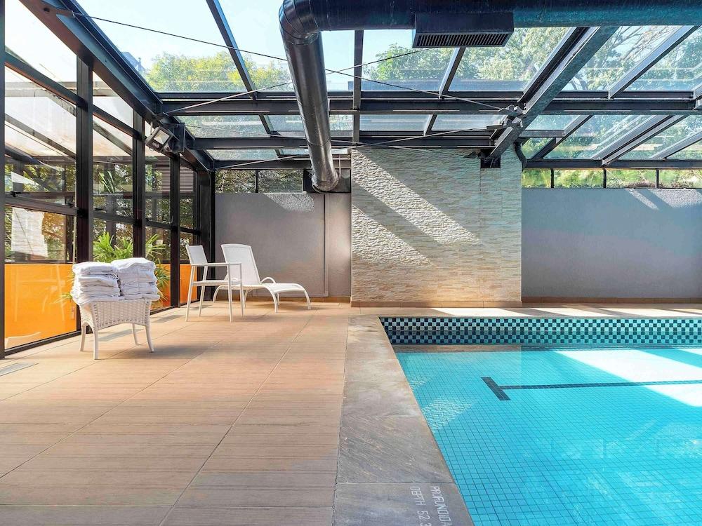 swimming pool spa