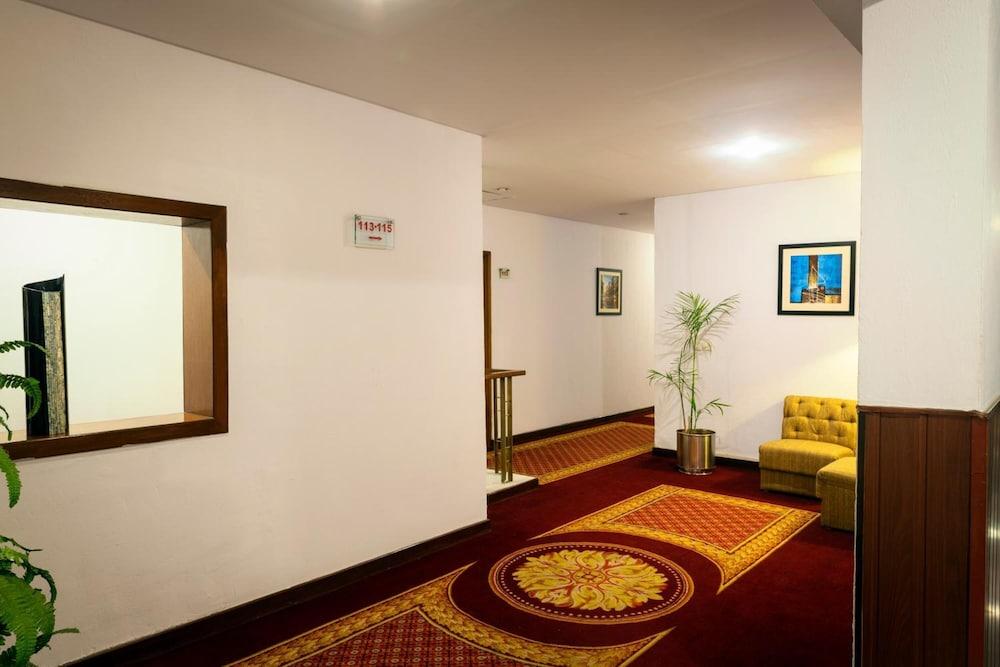 lobby