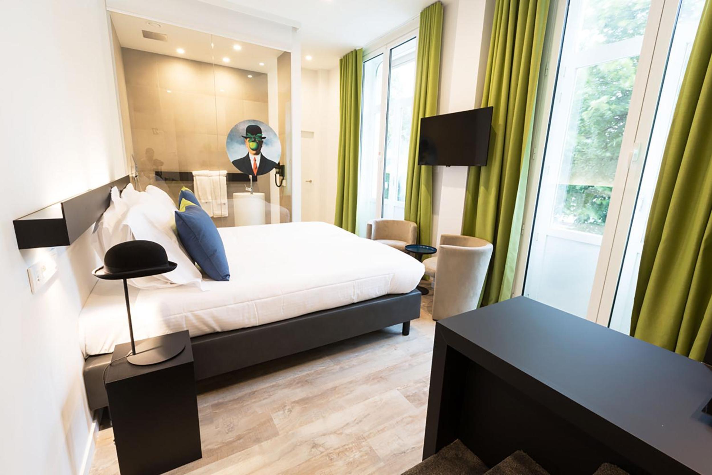 rooms