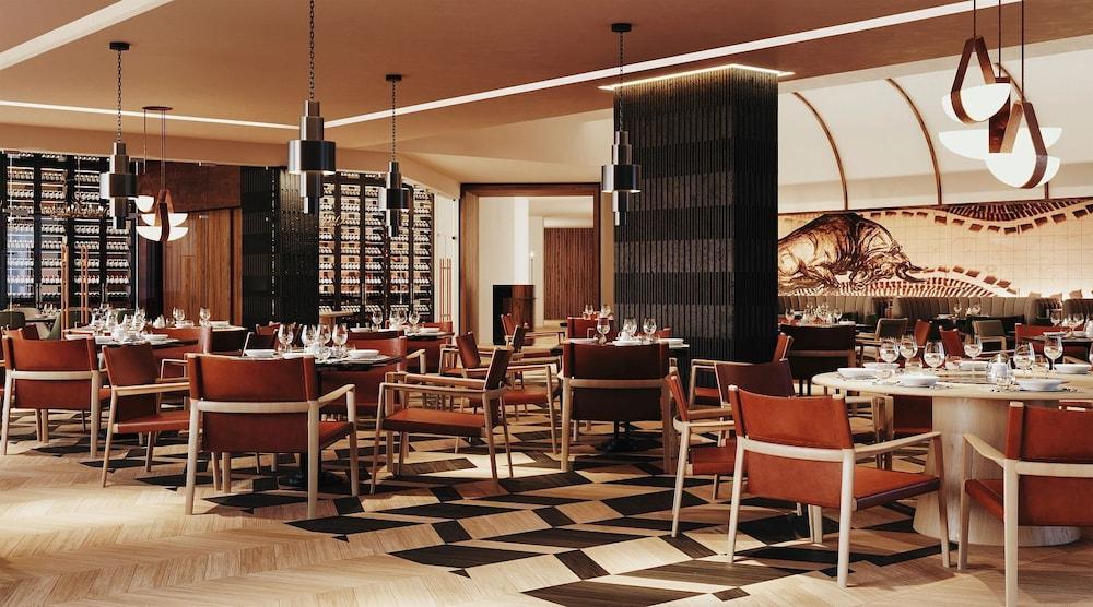restaurant cafeteria