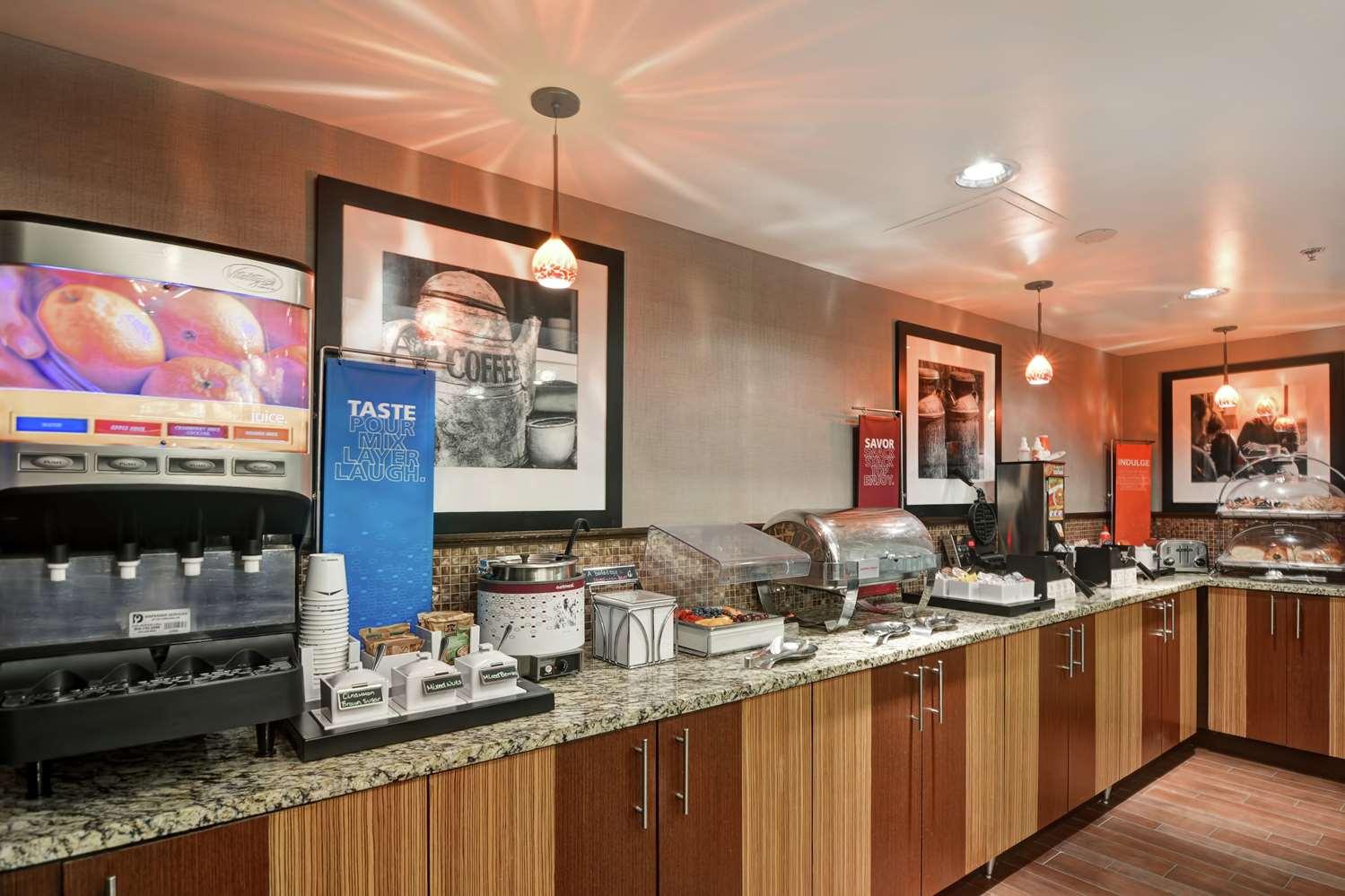 restaurant cafeteria