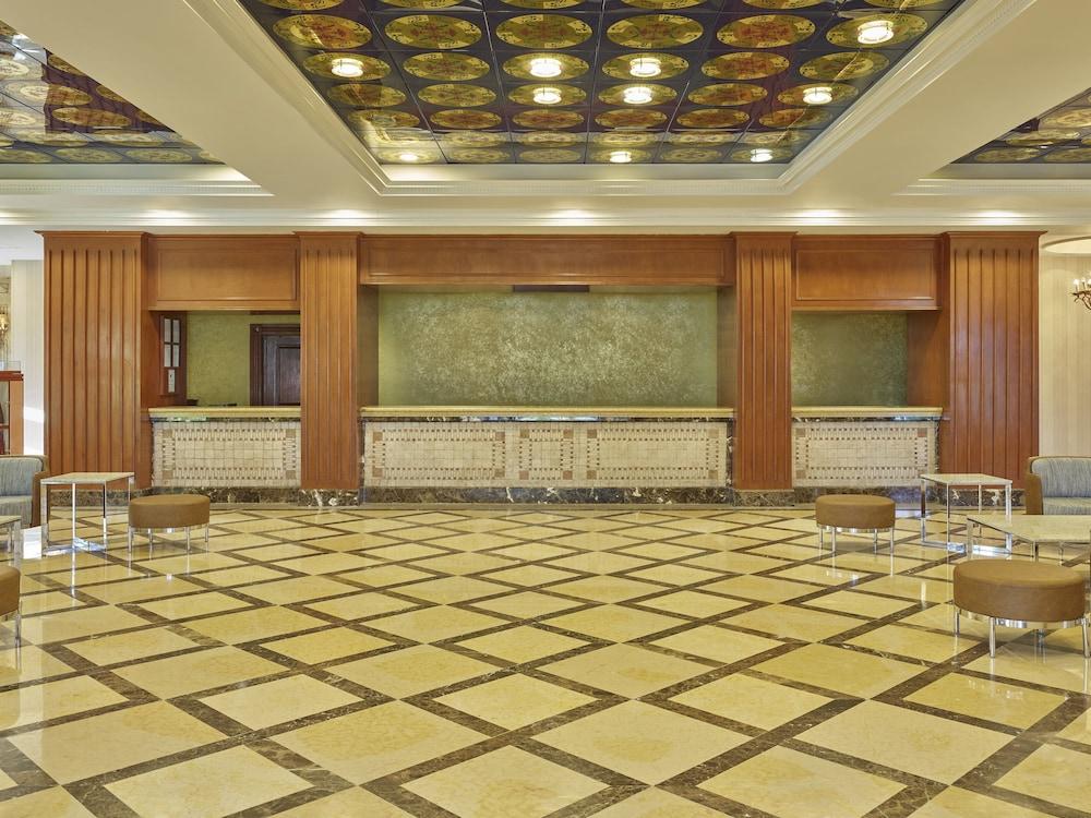 lobby