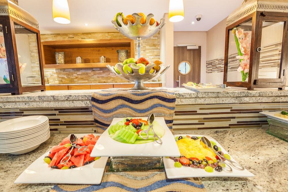 restaurant-cafeteria