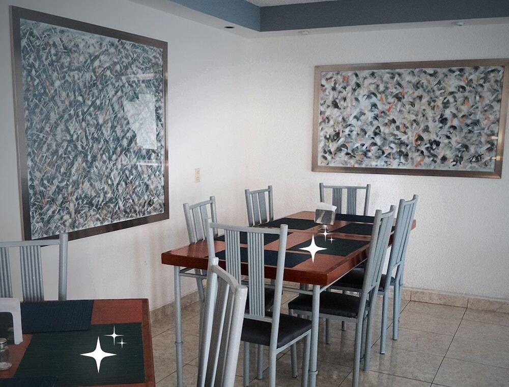 restaurant-cafeteria