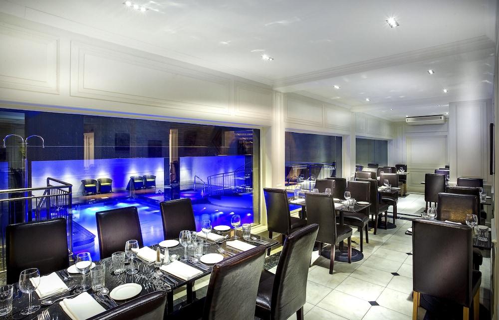 restaurant-cafeteria