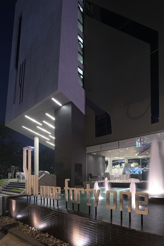 hotel