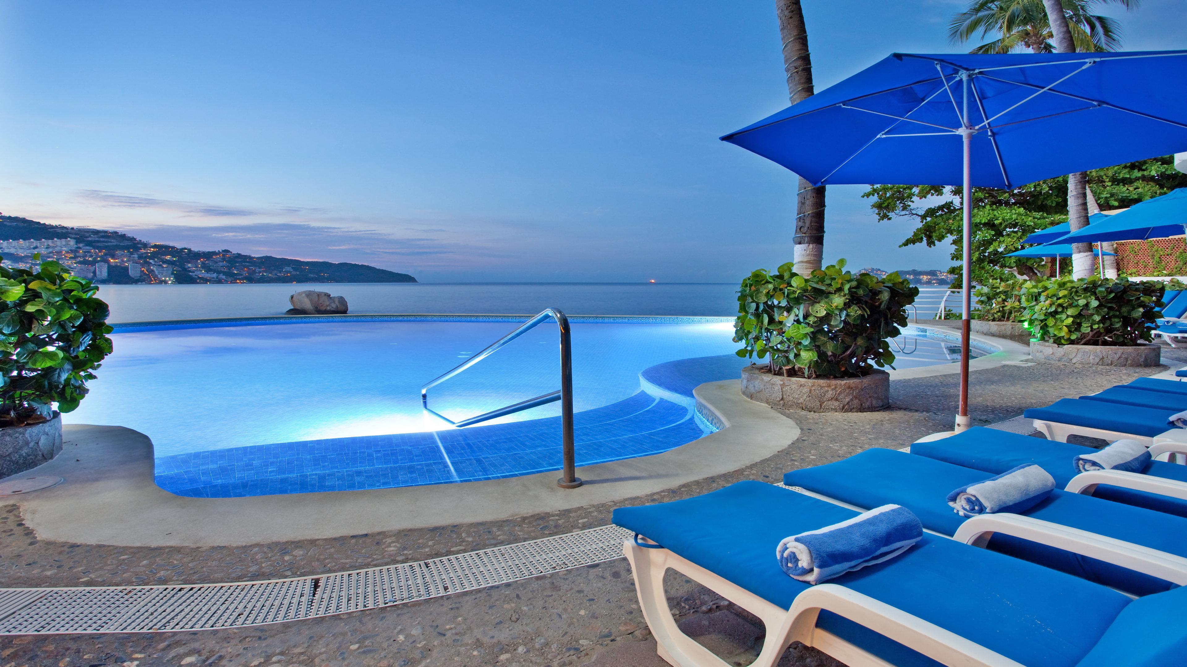 swimming pool spa