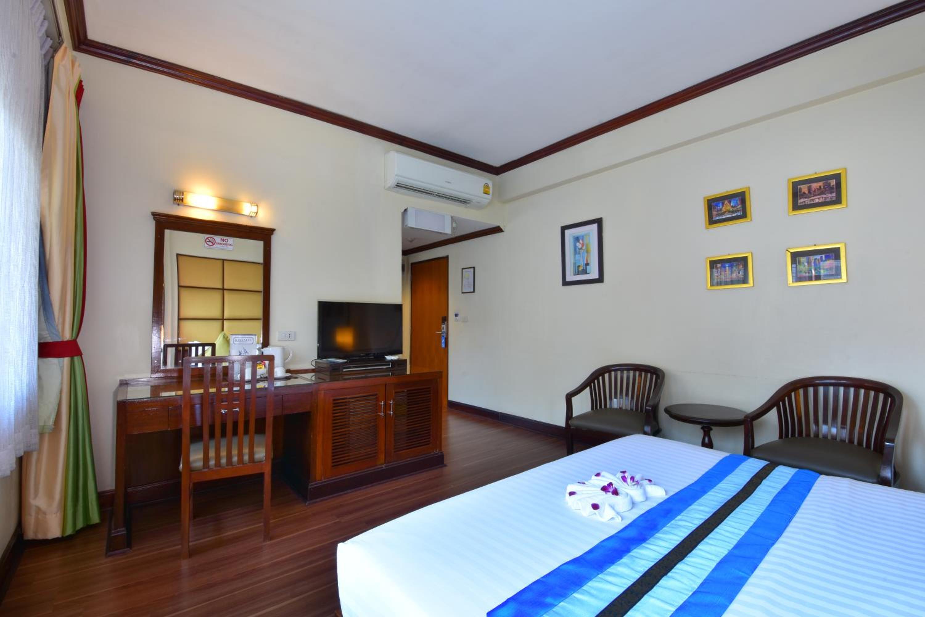 rooms
