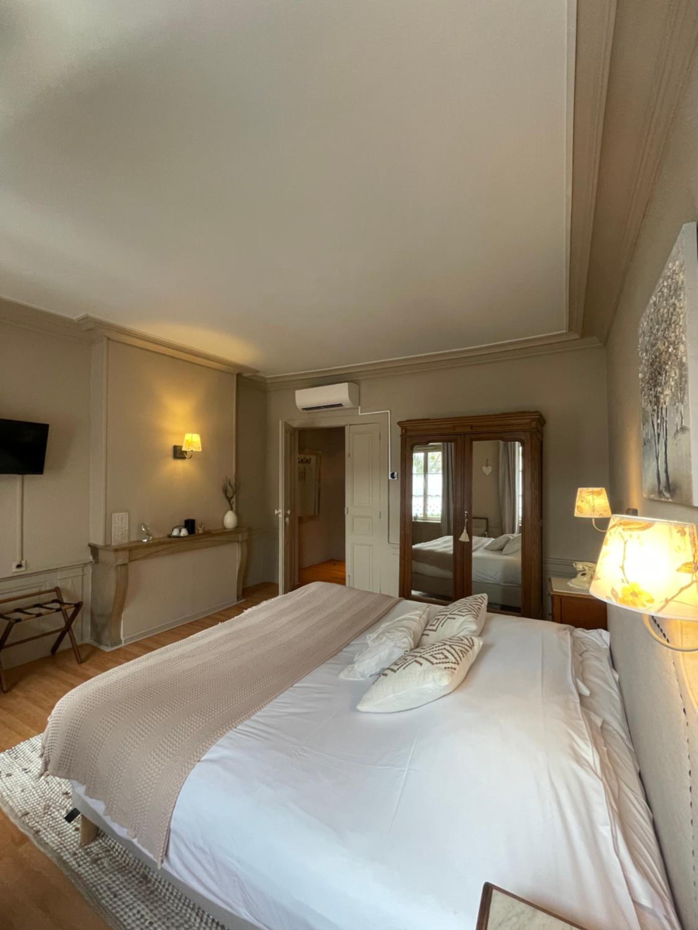 rooms